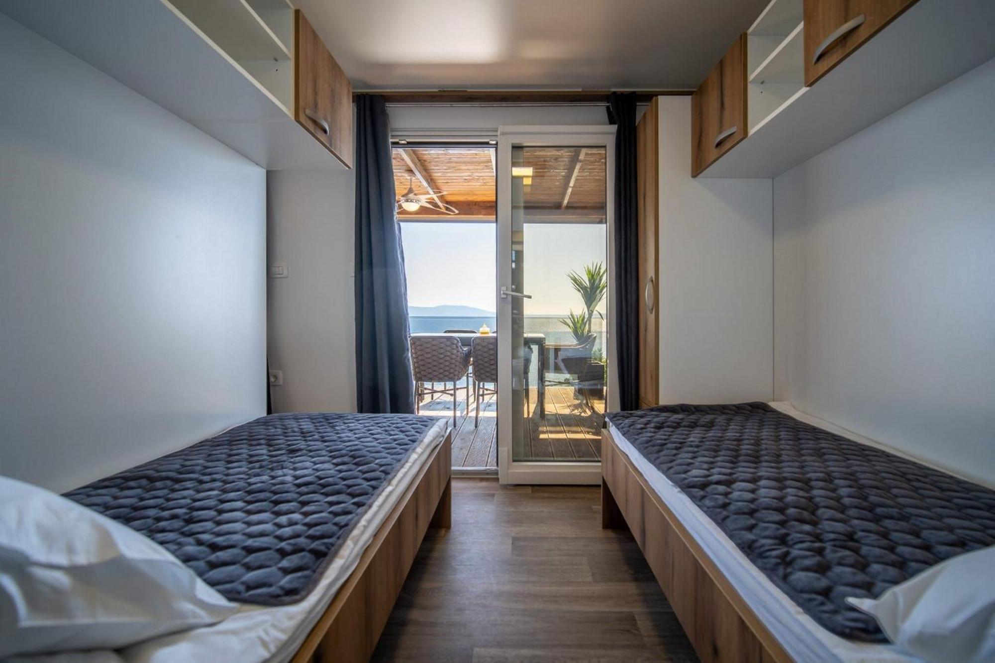 Sunset Premium Camping Klenovica Room photo